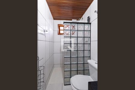 Casa à venda com 260m², 3 quartos e 4 vagasBanheiro social 