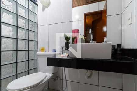 Casa à venda com 260m², 3 quartos e 4 vagasBanheiro da suíte 