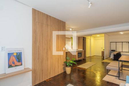 Sala de apartamento para alugar com 1 quarto, 47m² em Centro Histórico, Porto Alegre