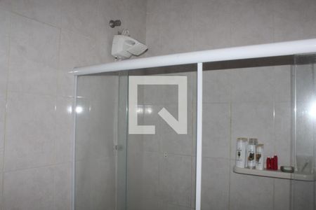 Casa à venda com 400m², 4 quartos e 3 vagasBanheiro da Suíte