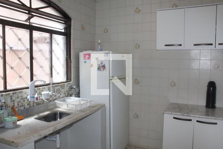 Casa à venda com 400m², 4 quartos e 3 vagasCozinha 1