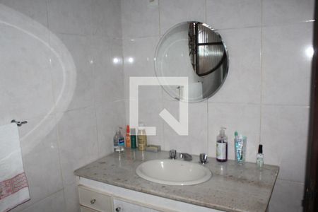 Casa à venda com 400m², 4 quartos e 3 vagasBanheiro da Suíte