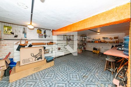 Casa à venda com 549m², 6 quartos e 5 vagasPorão