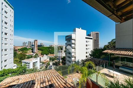 Casa à venda com 549m², 6 quartos e 5 vagasVaranda da Suíte