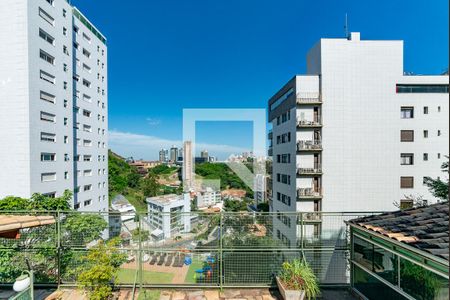 Casa à venda com 549m², 6 quartos e 5 vagasPiscina