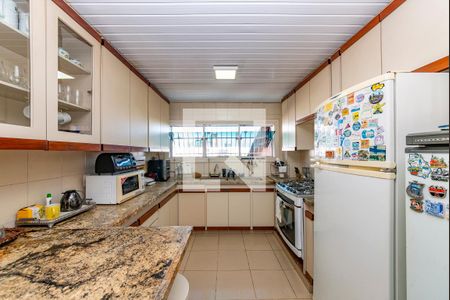 Casa à venda com 549m², 6 quartos e 5 vagasCozinha