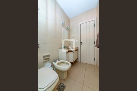 Casa à venda com 549m², 6 quartos e 5 vagasBanheiro Social