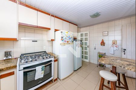 Casa à venda com 549m², 6 quartos e 5 vagasCozinha