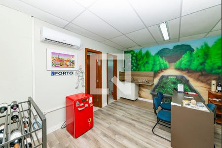 Casa à venda com 549m², 6 quartos e 5 vagasEscritorio 1 - entrada individual