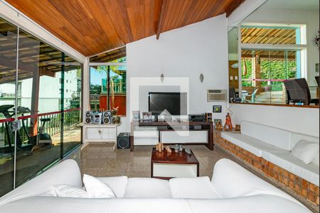 Casa à venda com 549m², 6 quartos e 5 vagasSala 3