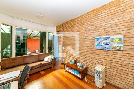 Casa à venda com 549m², 6 quartos e 5 vagasQuarto 4