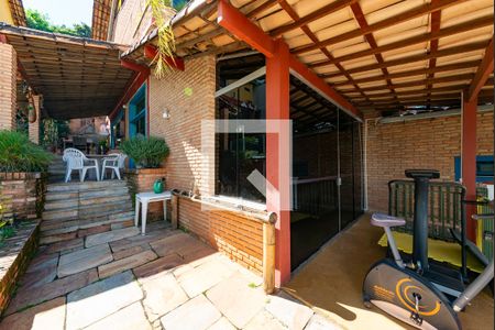 Casa à venda com 549m², 6 quartos e 5 vagasAcademia