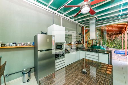 Casa à venda com 549m², 6 quartos e 5 vagasVaranda gourmet