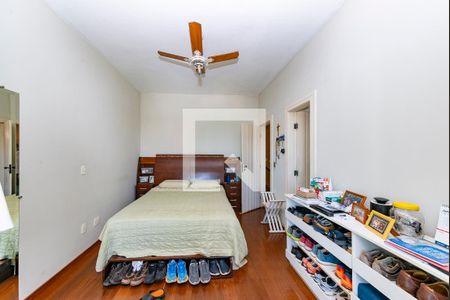 Casa à venda com 549m², 6 quartos e 5 vagasSuíte