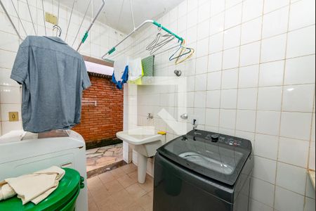 Casa à venda com 549m², 6 quartos e 5 vagasÁrea de Serviço