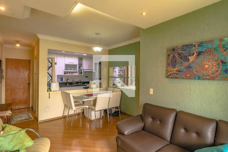 Sala de apartamento à venda com 3 quartos, 74m² em Chácara Inglesa, São Paulo