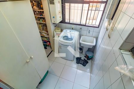 Apartamento à venda com 74m², 3 quartos e 1 vagaÁrea de Serviço