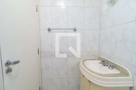 Casa à venda com 280m², 4 quartos e 1 vaga Casa à venda com 280m², 4 quartos e 1 vagaBanheiro da Suíte 2