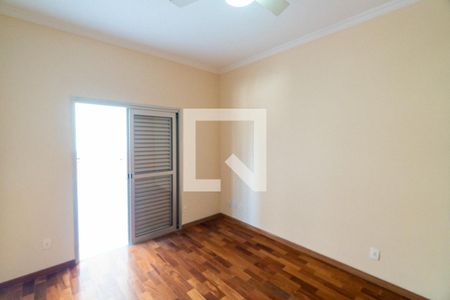 Casa à venda com 280m², 4 quartos e 1 vaga Casa à venda com 280m², 4 quartos e 1 vagaQuarto 2