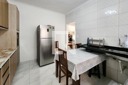 Casa à venda com 110m², 3 quartos e 2 vagasCozinha