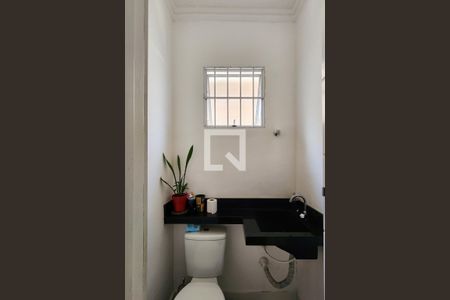 Casa à venda com 110m², 3 quartos e 2 vagasLavabo