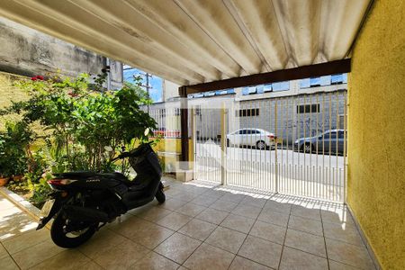 Casa à venda com 110m², 3 quartos e 2 vagasGaragem