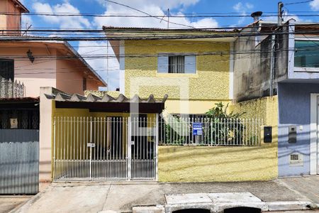 Casa à venda com 110m², 3 quartos e 2 vagasFachada - placa