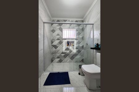 Casa à venda com 110m², 3 quartos e 2 vagasBanheiro