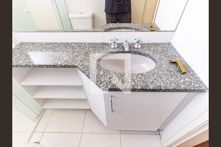 Apartamento à venda com 150m², 2 quartos e 2 vagas Apartamento à venda com 150m², 2 quartos e 2 vagasBanheiro