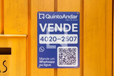 Casa à venda com 300m², 3 quartos e 3 vagasPlaquinha 