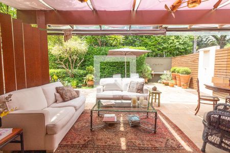 Casa à venda com 300m², 3 quartos e 3 vagasÁrea comum