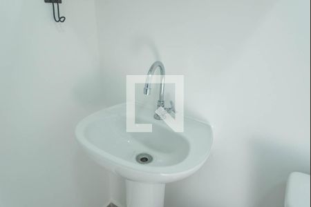 Banheiro de kitnet/studio à venda com 1 quarto, 25m² em Jardim das Acacias, São Paulo