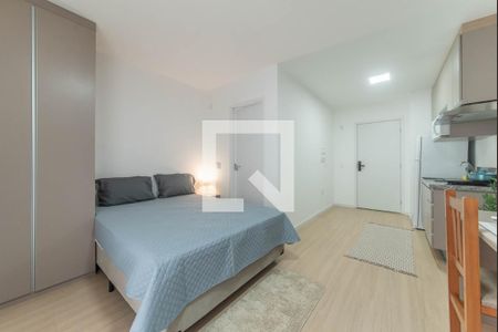 Quarto de kitnet/studio à venda com 1 quarto, 25m² em Jardim das Acacias, São Paulo