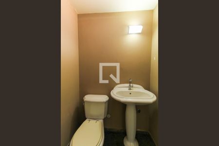 Casa à venda com 178m², 3 quartos e 2 vagasLavabo