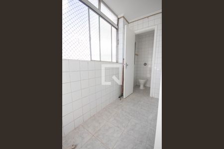 Apartamento para alugar com 111m², 3 quartos e 1 vaga Apartamento para alugar com 111m², 3 quartos e 1 vagaÁrea de Serviço