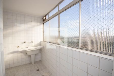 Apartamento para alugar com 111m², 3 quartos e 1 vaga Apartamento para alugar com 111m², 3 quartos e 1 vagaÁrea de Serviço