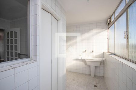 Apartamento para alugar com 111m², 3 quartos e 1 vaga Apartamento para alugar com 111m², 3 quartos e 1 vagaÁrea de Serviço