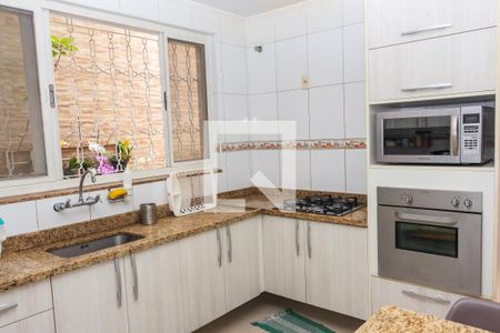 Casa à venda com 120m², 2 quartos e 2 vagasCozinha
