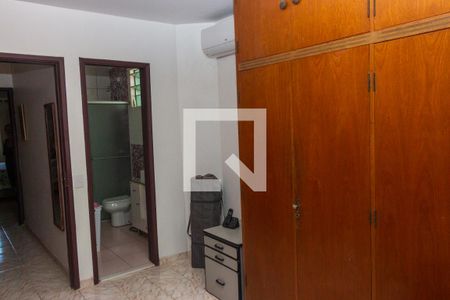 Casa à venda com 120m², 2 quartos e 2 vagasSuíte 1