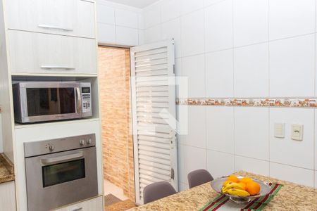 Casa à venda com 120m², 2 quartos e 2 vagasCozinha