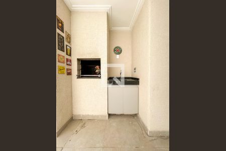 Apartamento à venda com 147m², 3 quartos e 3 vagas Apartamento à venda com 147m², 3 quartos e 3 vagasChurrasqueira