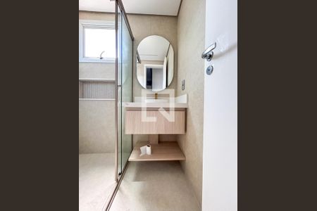 Apartamento à venda com 147m², 3 quartos e 3 vagas Apartamento à venda com 147m², 3 quartos e 3 vagasBanheiro da Suíte