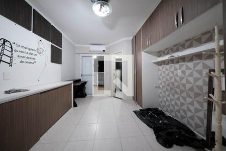 Casa para alugar com 165m², 3 quartos e 5 vagasSuíte
