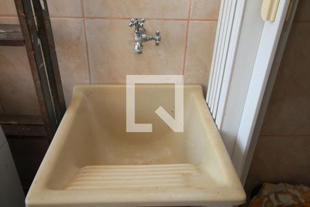 Apartamento à venda com 67m², 3 quartos e 1 vagaÁrea de Serviço