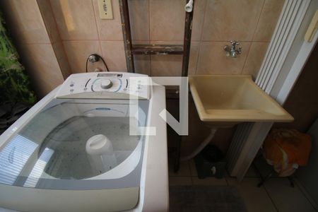 Apartamento à venda com 67m², 3 quartos e 1 vagaÁrea de Serviço