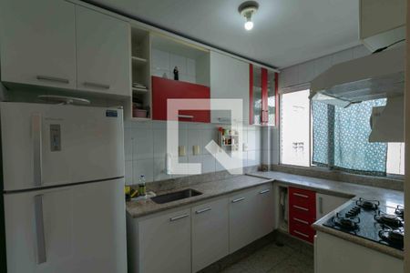 Apartamento à venda com 115m², 2 quartos e 1 vaga Apartamento à venda com 115m², 2 quartos e 1 vagaCozinha