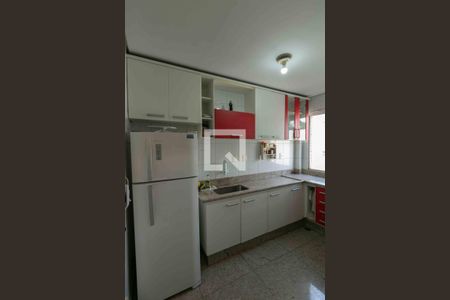 Apartamento à venda com 115m², 2 quartos e 1 vaga Apartamento à venda com 115m², 2 quartos e 1 vagaCozinha