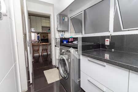 Apartamento à venda com 245m², 3 quartos e 6 vagasLavanderia