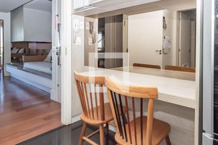 Apartamento à venda com 245m², 3 quartos e 6 vagasCozinha