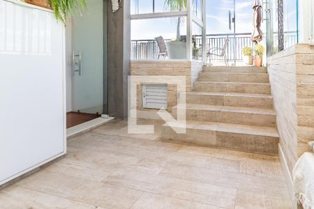 Apartamento à venda com 245m², 3 quartos e 6 vagasPiscina